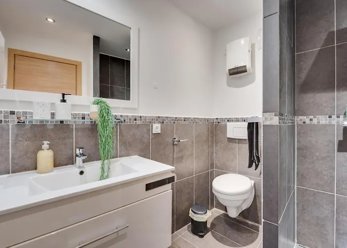 La Porte De La Cite, Maison Historique Vue Chateau Dom wakacyjny