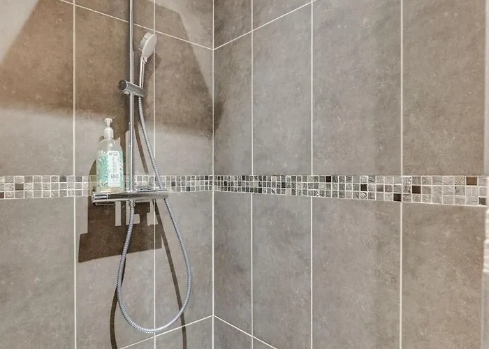 La Porte De La Cite, Maison Historique Vue Chateau * قرقشونه